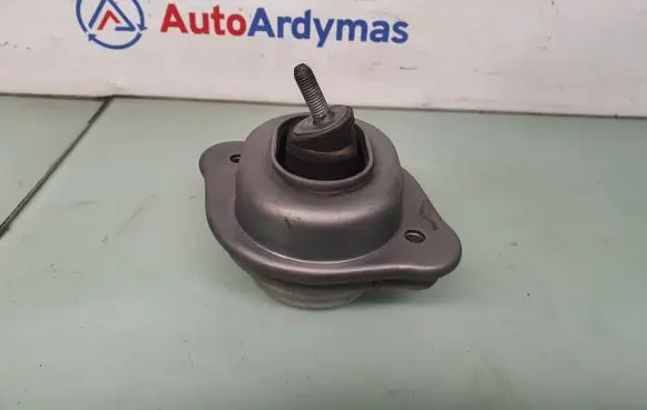 BMW X3 E83 Engine mount bracket 3400336 22113400336 22113421296