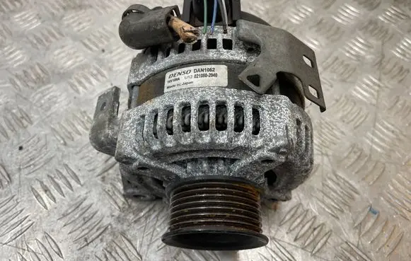 Toyota RAV 4 (XA30) Generator/alternator 021080-2040