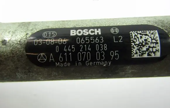 Mercedes-Benz E W211 Fuel main line pipe A6110700395