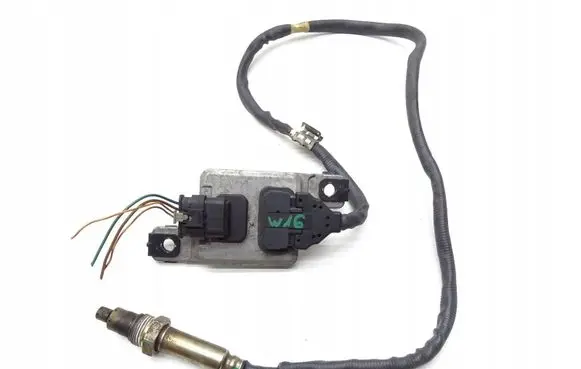 Audi Q3 8U Lambda probe sensor 04L907805L