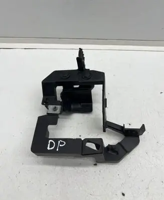 Nissan Juke II F16 Fog light bracket 269106PA0A