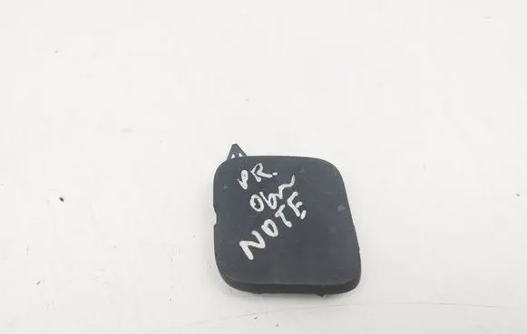Nissan Note (E11) Front tow hook cap/cover 622A09U040