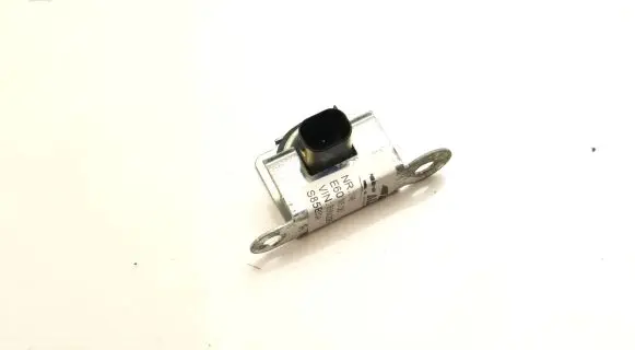 BMW 5 E60 E61 ESP acceleration yaw rate sensor 6770205