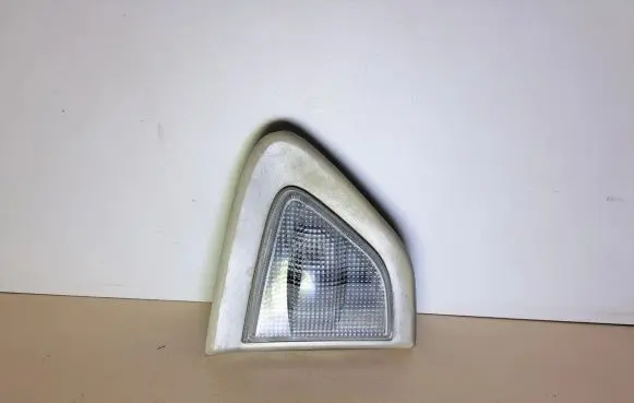 Chevrolet Captiva Front fender indicator light 96627100