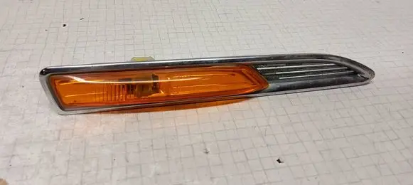 Ford Mondeo MK IV Front fender indicator light 7S7113K354BD