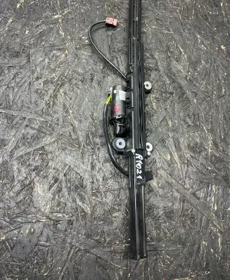 BMW 3 E92 E93 Seat belt adjustment motor 9165377 913503100 10237710