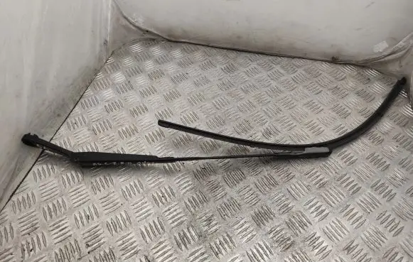 Audi A6 S6 C7 4G Windshield/front glass wiper blade 4G2955408C