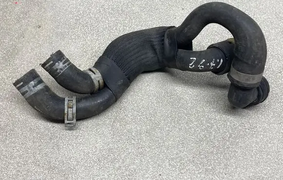 Opel Astra H Engine coolant pipe/hose 13223887
