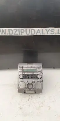 Ford Ranger Radio/CD/DVD/GPS head unit UW1B66DSXD 720393