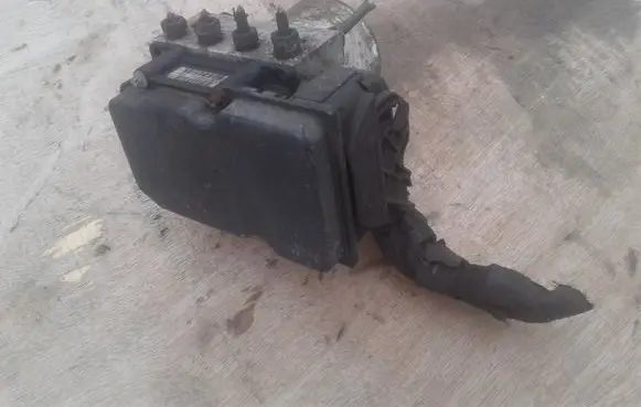 Renault Master III ABS Pump 0265801133 0265237094 476608497R