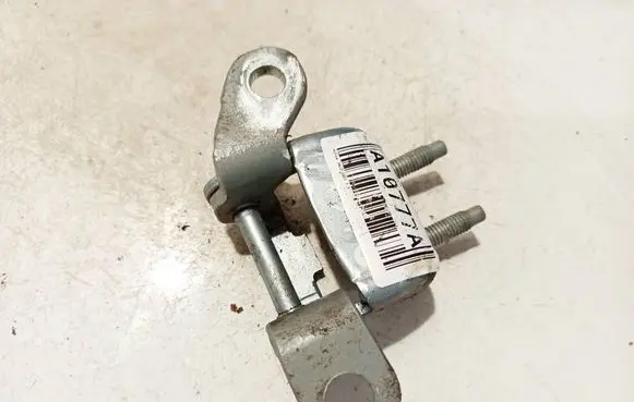 Honda Jazz Front door upper hinge