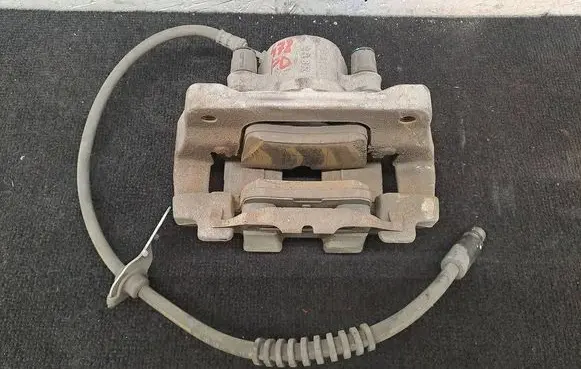 BMW X3 F25 Front brake caliper 703123