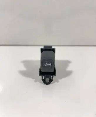 Volvo V50 Electric window control switch 30773214 03453305 01105072330574