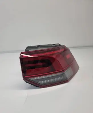 Volkswagen Golf VIII Rear/tail lights 5H0945096C 81970201