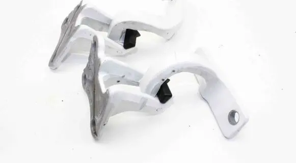 Land Rover Defender Tailgate/trunk/boot hinge L8B242700AB L8B242701AB