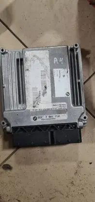 BMW 1 E81 E87 Engine control unit/module 7801710 2028100607 13202640