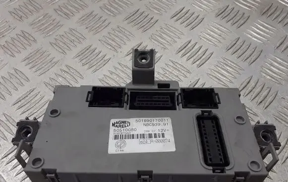Alfa Romeo 159 Fuse box set 50510080