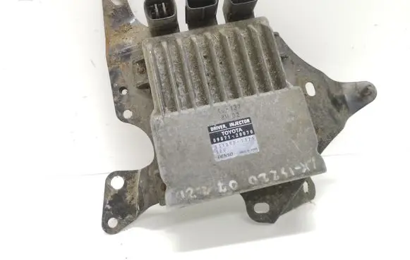 Lexus IS 220D-250-350 Fuel injection control unit/module 8987120070 1310001371