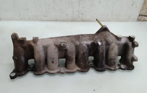 Toyota Land Cruiser (J120) Intake manifold