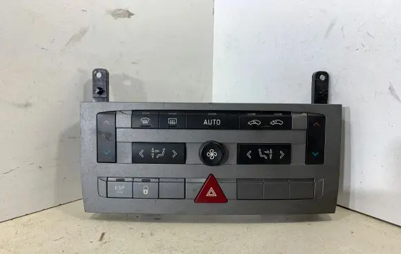 Citroen C5 Climate control unit 96573328