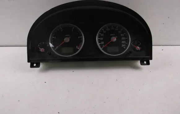 Ford Mondeo Mk III Speedometer (instrument cluster) 1S7F10849AH