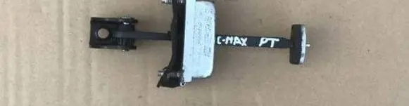 Ford Focus C-MAX Rear door check strap stopper