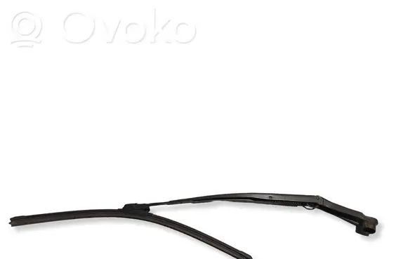Mazda 6 Front wiper blade arm