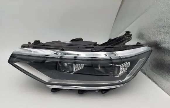 Volkswagen PASSAT B8 Headlight/headlamp 3G1941081P 90175144