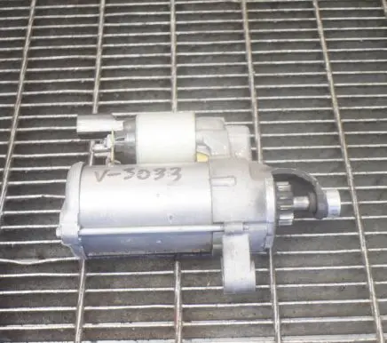 Audi A4 S4 B9 8W Starter motor 06L911021 0001172402