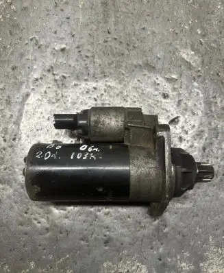 Volkswagen PASSAT B6 Starter motor 0001125048