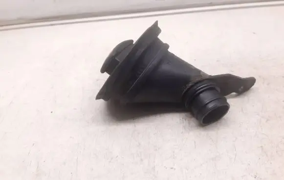 Audi A6 S6 C6 4F Oil fill pipe 059103482C