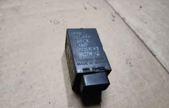 Mazda 323 F Other relay