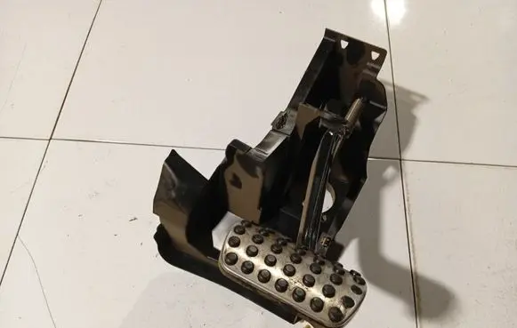 Brake pedal
