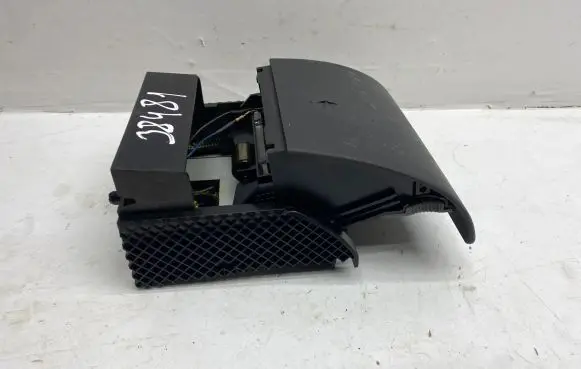 Audi A2 Car ashtray 8Z0857951