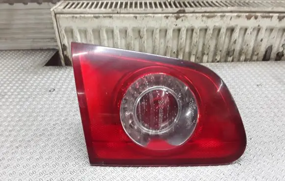 Volkswagen PASSAT B6 Tailgate rear/tail lights 3C9945093
