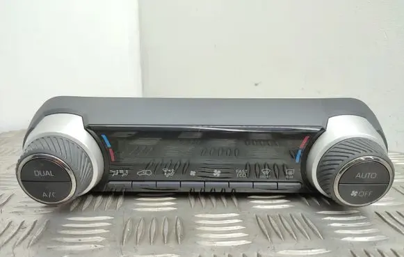 Toyota RAV 4 (XA50) Climate control unit 75K607