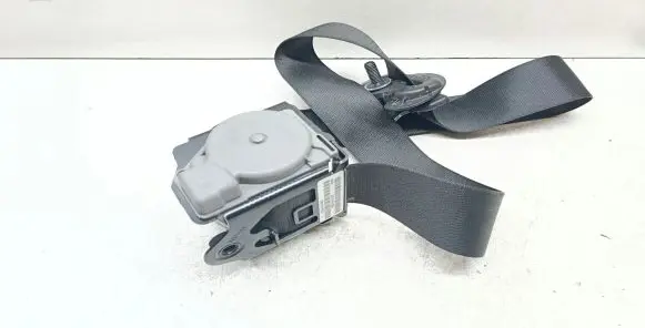BMW X5 E70 Front seatbelt 7161041