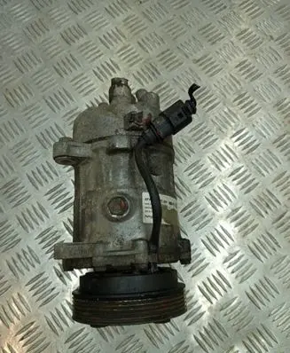 Audi A4 S4 B5 8D Air conditioning (A/C) compressor (pump) 8fk351127381