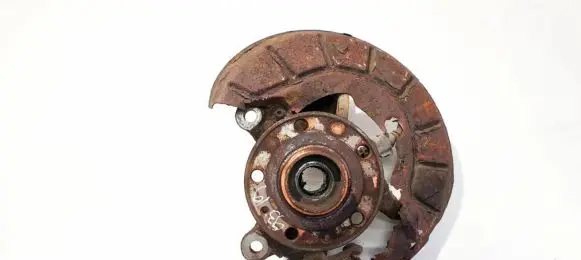 Volkswagen Touran I Front wheel hub
