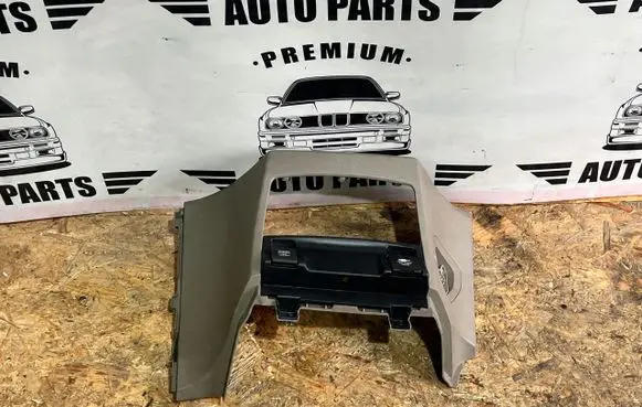 Honda Odyssey Dashboard lower bottom trim panel 77310THR