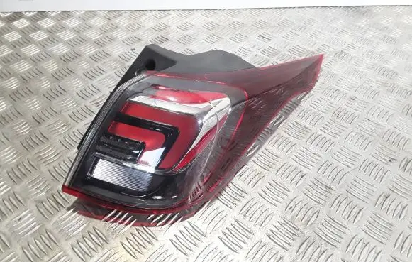 Opel Crossland X Rear/tail lights 208006 2SD2238 1725500