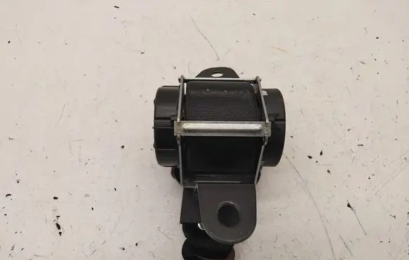 Mini Cooper Countryman R60 Middle seatbelt (rear) 618014900C