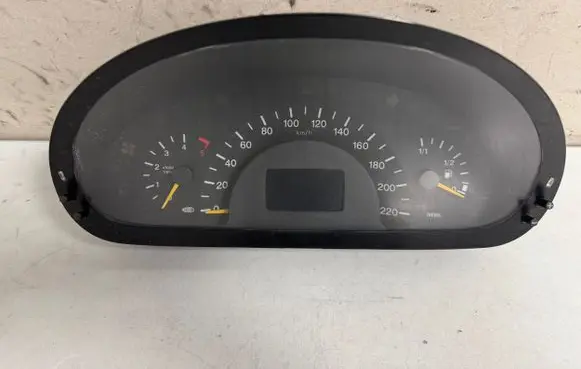 Mercedes-Benz Vito Viano W639 Speedometer (instrument cluster) A6394462921