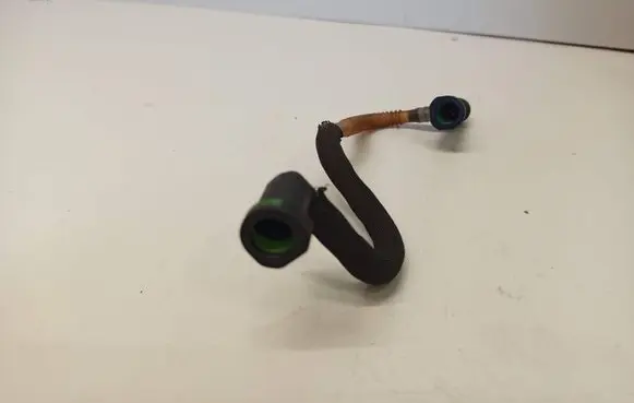 Renault Megane II Fuel line pipe 