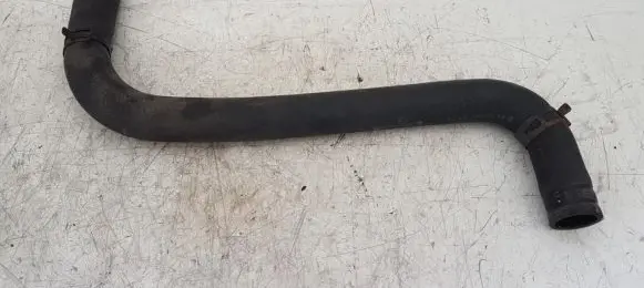 Subaru Legacy Engine coolant pipe/hose