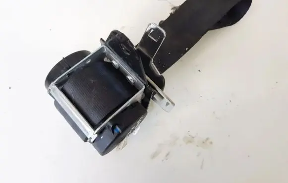 Nissan Qashqai Front seatbelt 606161561 6082583