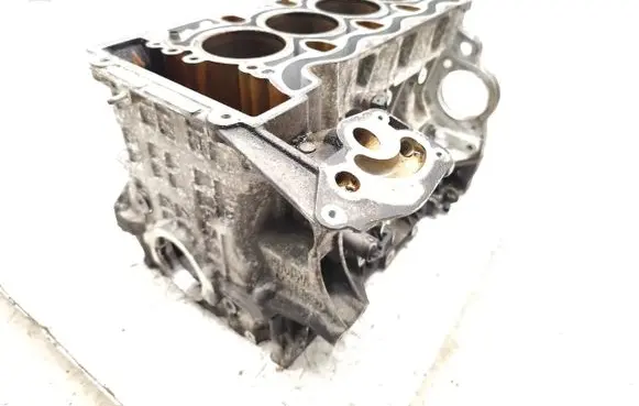BMW 1 E82 E88 Engine block N43B20A