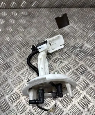 Mercedes-Benz E A207 Fuel level sensor A2044700694 158288101