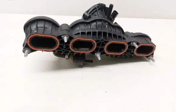 Mercedes-Benz CLA C117 X117 W117 Intake manifold A1330900800 A0009976912 A0091534828