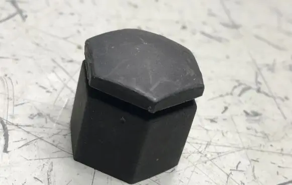 Opel Zafira C Wheel nut cap/cover 